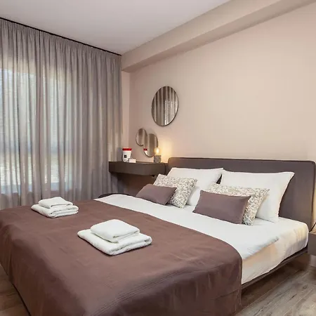 Apartment Nensi *
